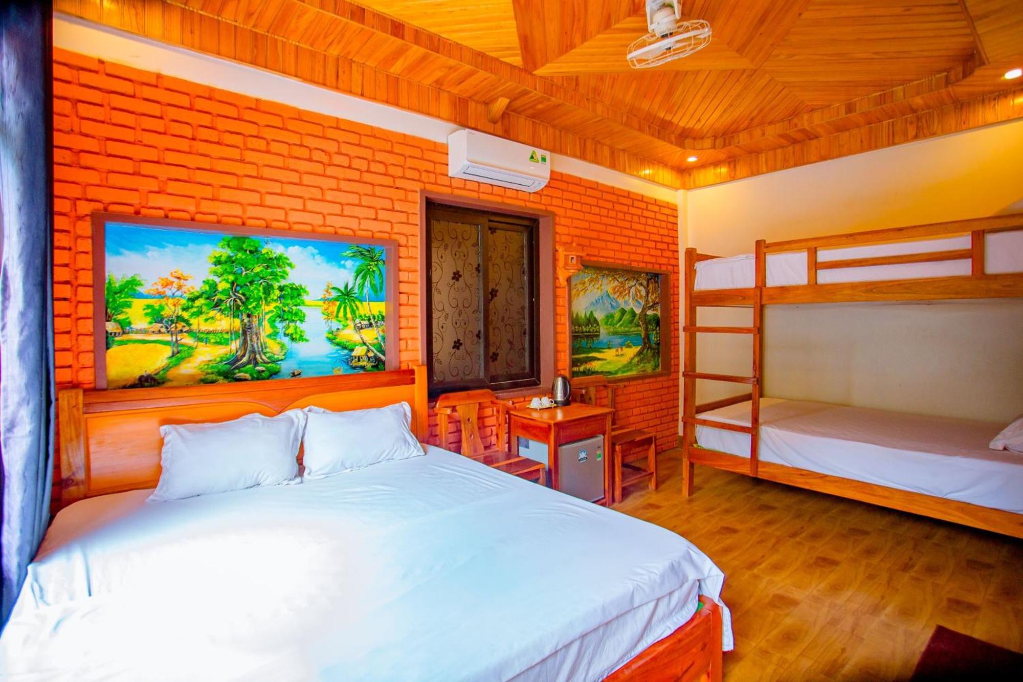 Hillside View Homestay Φονγκ Να Εξωτερικό φωτογραφία